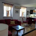 Center Rosita Σπλιτ